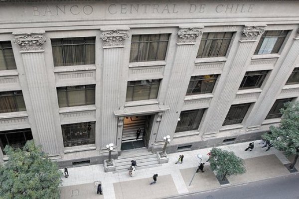 <p>El llamado del Central: “Es crucial evitar medidas que afecten el normal funcionamiento del sistema financiero"</p>