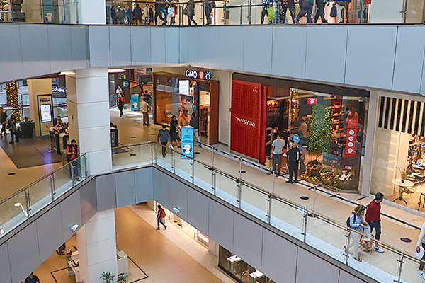 Ingresos de Cencosud Shopping suben 27% en el tercer trimestre