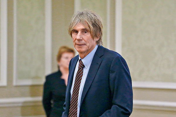 <p>TDLC ad portas de visar acuerdo de Hernán Büchi con la FNE por interlocking: economista se mantendría como director en Banco de Chile</p>