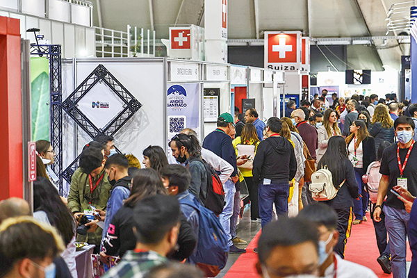 <p>Industria de eventos profesionales apuesta por cerrar el año con una recuperación del 50% de la demanda</p>