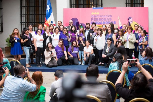 Módulo de Cuidados: Gobierno da inicio a la inscripción de cuidadores en el Registro Social de Hogares