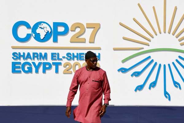 <p>Lentitud de avances en negociaciones sobre clima en COP27 aviva preocupación por acuerdo final</p>