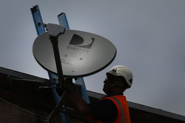 DirecTV busca abrir una nueva línea de negocios en Chile: solicitó a Subtel concesiones de banda ancha