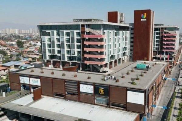 Núcleo Salud puso en marcha nueva clínica en exhospital Ochagavía y amplía centros en Santiago y Valparaíso