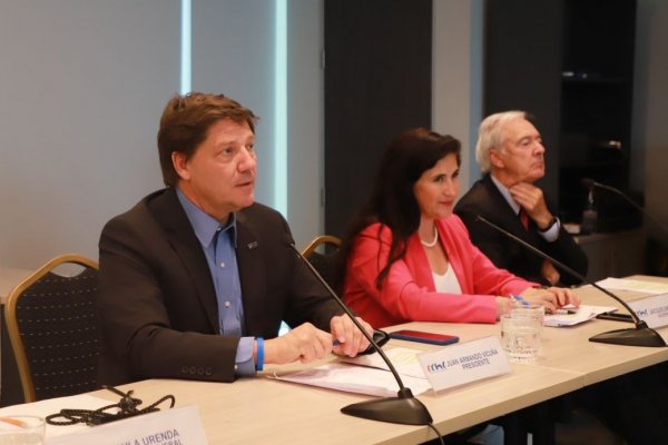 Nueva mesa de la CChC pide mejorar alianza "privada-privada" y destrabar financiamiento a empresas