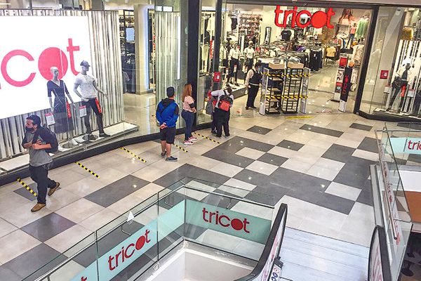 Tricot evidencia freno en consumo: ingresos del área retail caen 25% en el tercer trimestre
