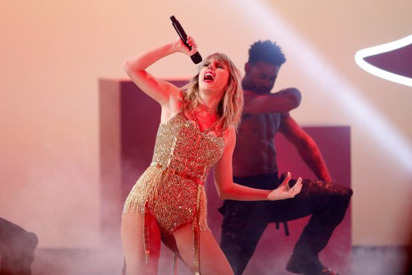 <p>Bienvenidos a 'Swiftonomics": lo que Taylor Swift revela sobre la economía de EEUU</p>