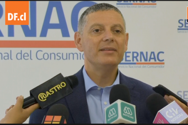 <p>Ahora en DF | Sernac no descarta acciones: La Polar deberá devolver el dinero si se comprueba falsificación de las prendas</p>