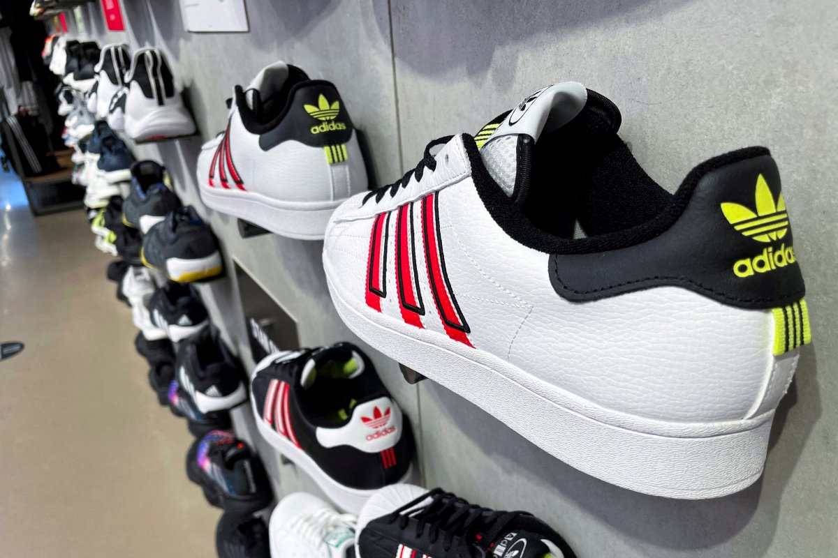 <p>Acciones de Nike y Adidas podrían aprovechar el Mundial para un repunte</p>