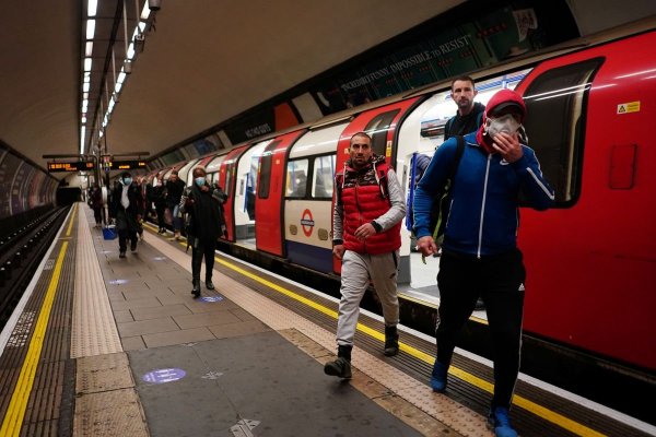 Qatar revisa sus inversiones en Londres tras el veto a anunciarse en el metro