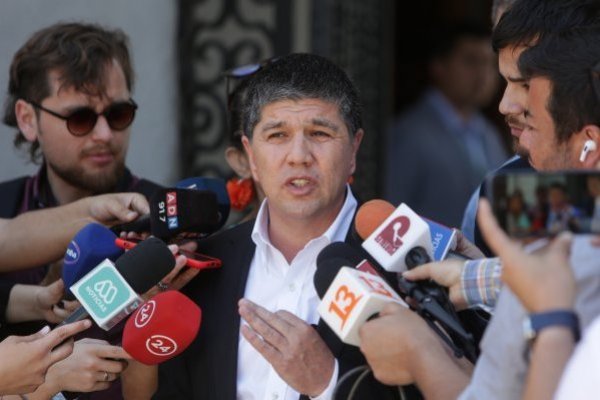 <p>Gobierno endurece tono contra camioneros: “No vamos a rebajar el impuesto a los combustibles”</p>