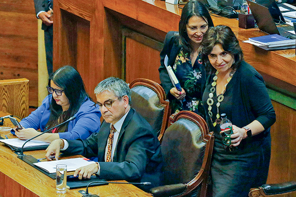 Presupuesto 2023 queda en condiciones de ser ley, luego de que Senado y Cámara aprobaran acuerdo de la comisión mixta