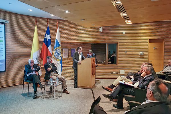 Tenso cruce: Joaquín Cortez crítica reforma de pensiones y Christian Larraín pide “altura de miras”