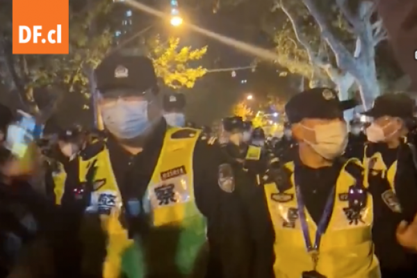 China sacudida por protestas en medio de ira por política de Cero-Covid