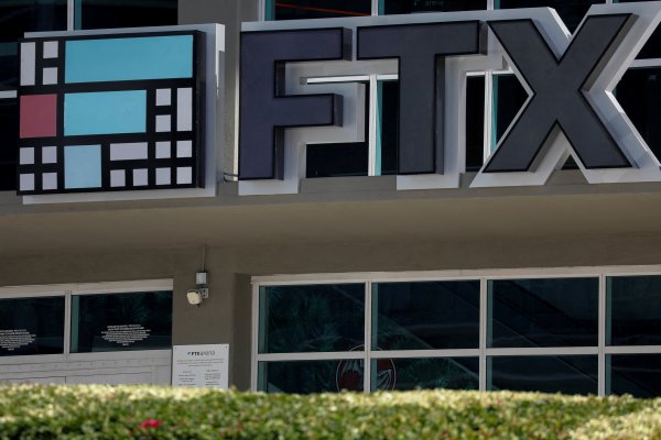 Una subsidiaria de FTX planea devolver dinero a sus clientes, en una rara excepción en medio de la tormenta