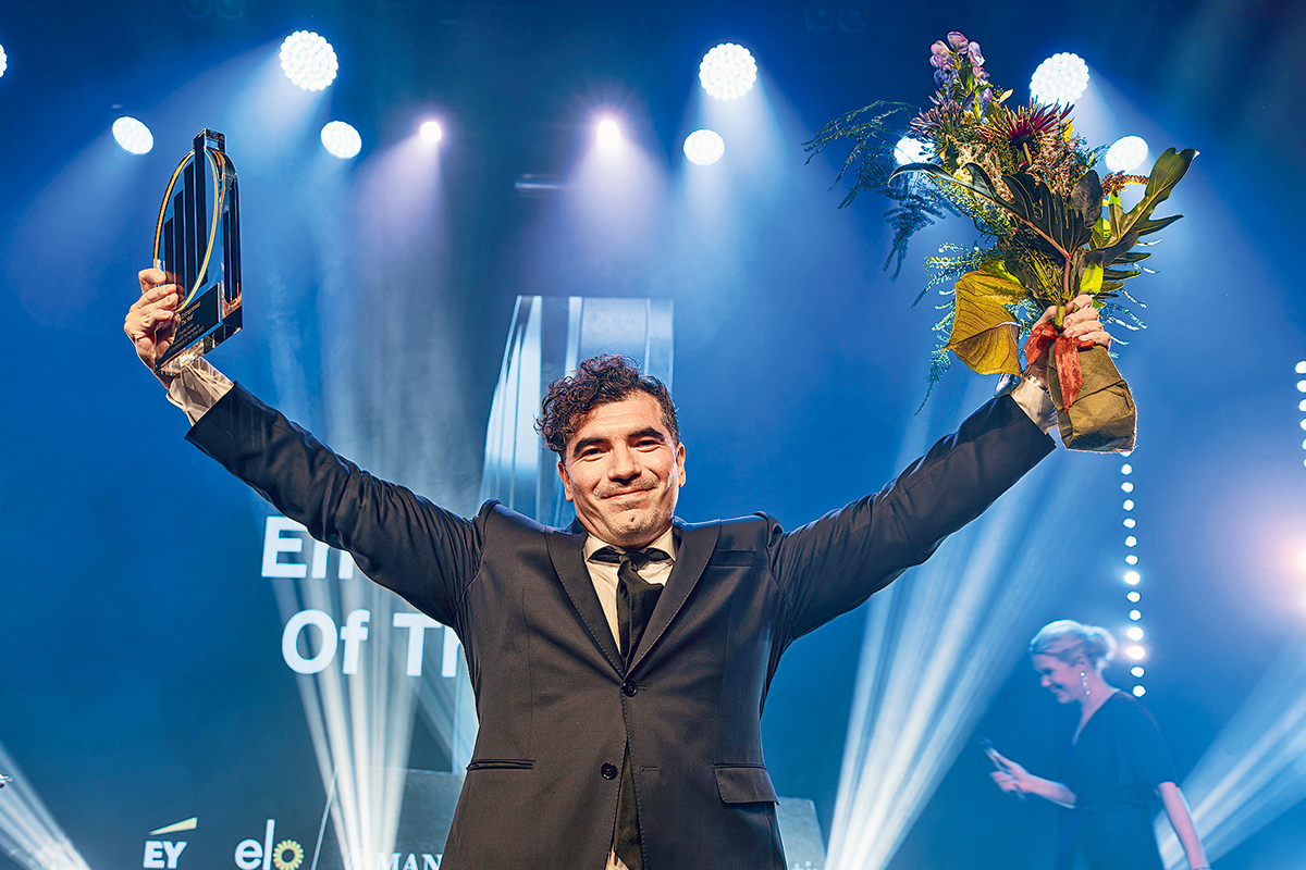 <p>El chilote metalero que triunfa en Helsinki y que tiene a Coldplay como cliente</p>