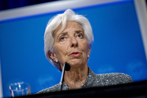 Lagarde considera necesario garantizar que la inflación vuelva a su objetivo