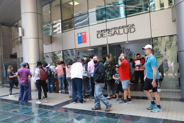 Afiliados a isapres presentaron 138 mil reclamos por alza de primas GES y superintendencia inicia revisión de antecedentes