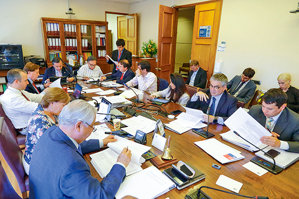 Impuestos: indicaciones podrían aumentar carga a contribuyentes de países con convenio con Chile