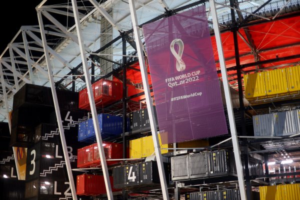 Qatar empieza a desmontar su Estadio 974, el coliseo deportivo construido a base de contenedores