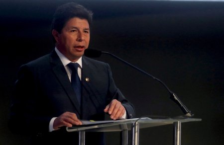 Congreso de Perú destituye a Pedro Castillo por incapacidad moral permanente: fue detenido y trasladado a la Prefectura