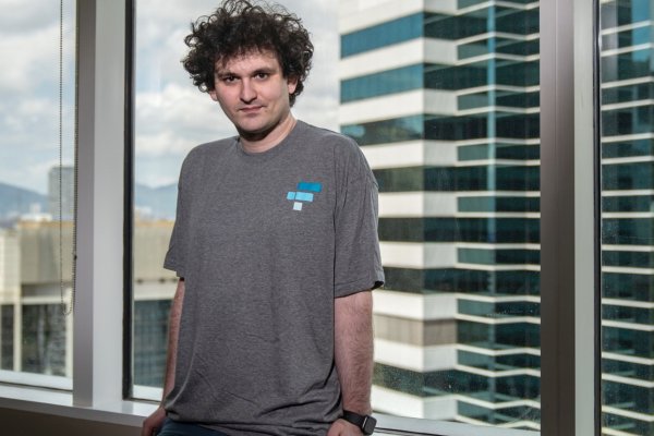 <p>Fundador de FTX, Sam Bankman-Fried, fue arrestado en Bahamas tras presentación de cargos criminales en EEUU</p>