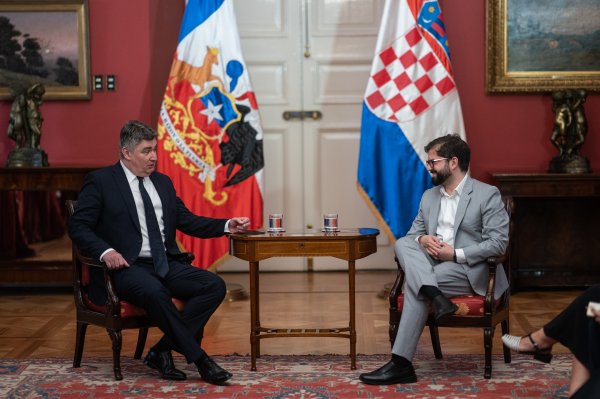 Presidente Gabriel Boric se reúne con su par de Croacia en visita oficial a Chile