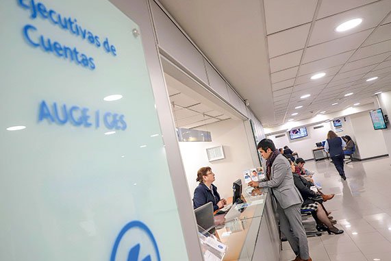 Isapres pierden US$ 132 millones en primeros nueve meses: Cruz Blanca encabeza la lista con caída de 32%