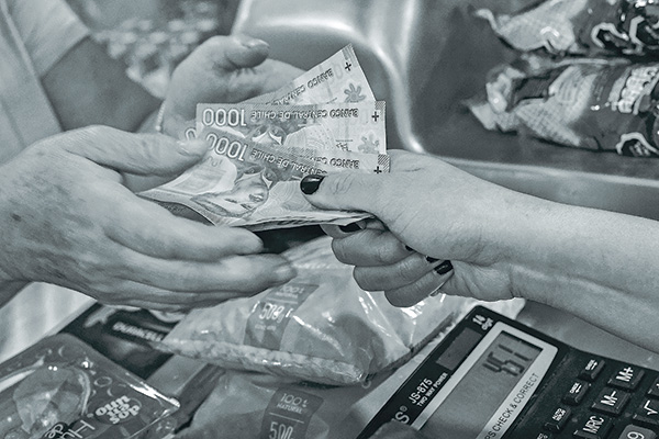 Chile fue el segundo país de la OCDE que más aumentó el peso de sus impuestos en la economía en 2021