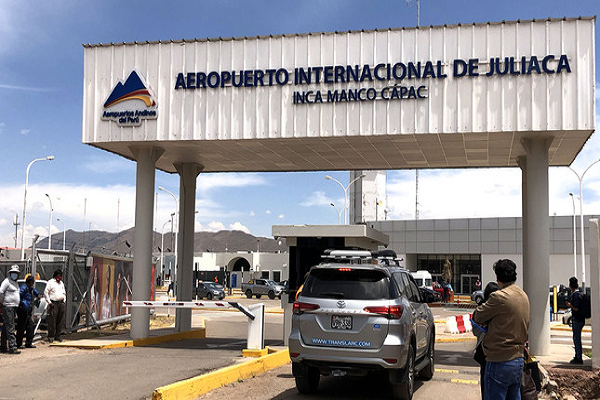<p>Perú reabrirá desde el lunes más aeropuertos afectados por las protestas</p>