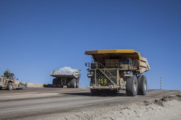 <p>Escondida reporta ganancias a septiembre casi 20% inferiores a las obtenidas en igual período de 2021</p>