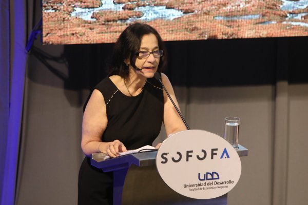 <p>Rosanna Costa, presidenta del Banco Central, en seminario de la Sofofa. Foto: Agencia UNO</p>