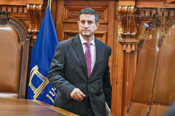 Fiscal nacional: gobierno defiende llamada de Boric a la Suprema y máximo tribunal descarta nueva quina