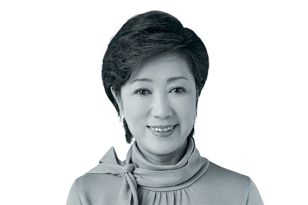 <p>Yuriko Koike, gobernadora de Tokio y exministra de Defensa de Japón </p>