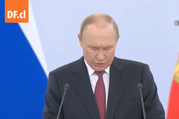 <p>Ahora en DF | Putin ordena un alto al fuego de 36 horas en Ucrania con motivo de la Navidad ortodoxa</p>