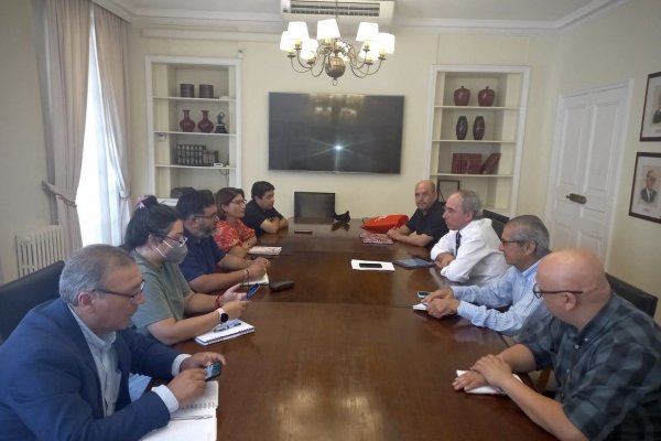 Los temas que marcaron el debut del nuevo timonel de los grandes empresarios con la CUT