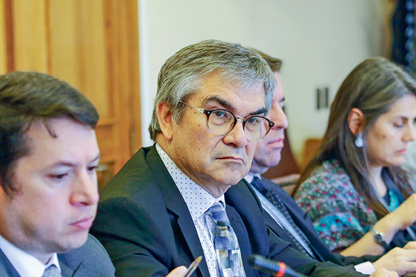 Hacienda incorpora nuevos ajustes tributarios que benefician a donaciones y cooperativas