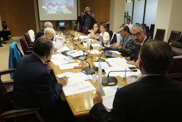Comisión de Constitución despacha a Sala proyecto de infraestructura crítica que incluye el resguardo de las fronteras