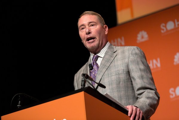 Gundlach: Escuchen al mercado de bonos sobre las tasas, no a la Fed, dice el destacado gestor