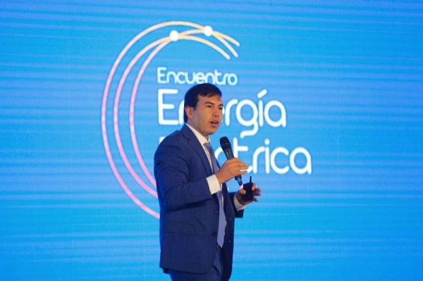 <p>Víctor Tavera, presidente del directorio de Empresas Eléctricas, participó este martes en el Encuentro Anual de la Energía Eléctrica.</p>