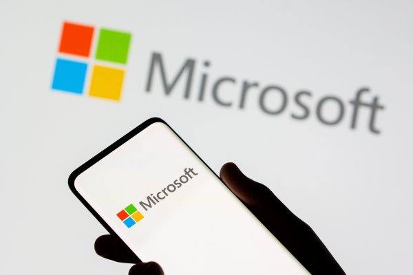 La apuesta de Microsoft en el desarrollador ChatGPT marca una nueva era de IA