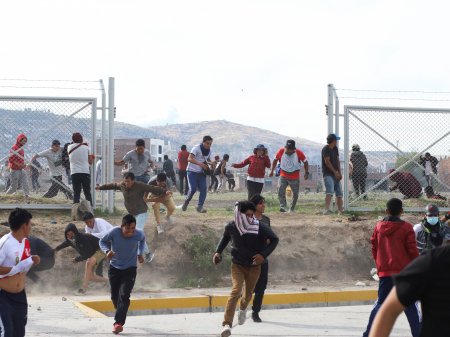 Empresas en Perú enfrentan dificultades para contratar seguros debido a la ola de protestas