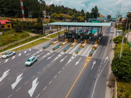 Congelamiento de peajes en Colombia costaría US$ 213 millones y pone en riesgo nueve megaproyectos, según gremio