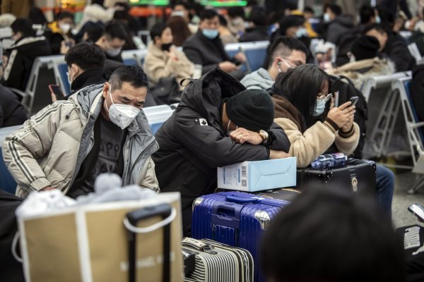 Muertes por Covid-19 en China superan las 12.600 en la semana previa a las festividades del Año Nuevo Lunar