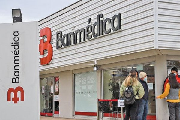Controlador de Banmédica envía carta al Presidente Boric y activa mecanismo de resolución de conflictos para pedir compensaciones al Estado