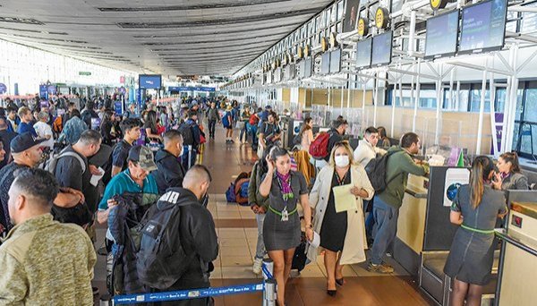<p>¿No pudo volar?: El proyecto de parlamentarios que busca crear una Plataforma de Transferencia de Pasajes</p>