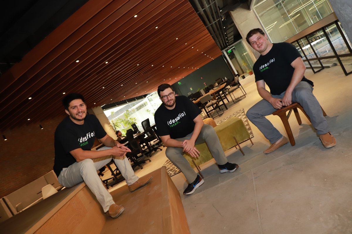 <p>Desafío Latam y su plan para formar programadores en el Sename</p>