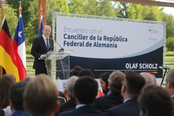 Canciller alemán afirma que "Chile es un socio comercial deseado" y destaca el potencial del hidrógeno verde