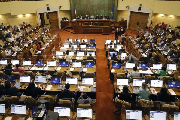 Estado de excepción: grupo transversal de senadores presentó un proyecto de prórrogas sucesivas pero la Cámara se negó a votarlo