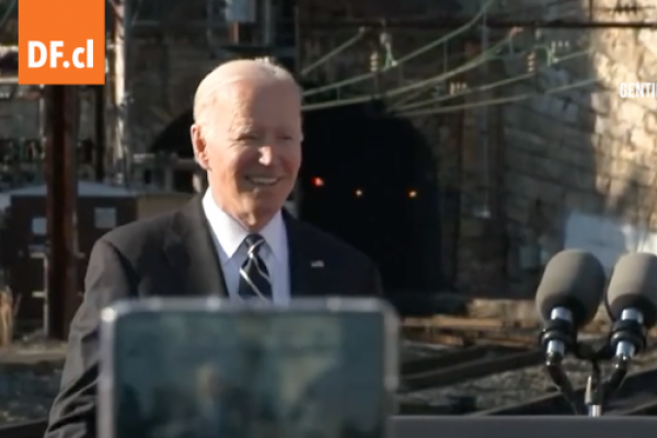 <p>Ahora en DF | Biden rechaza ofrecer aviones de combate a Ucrania</p>